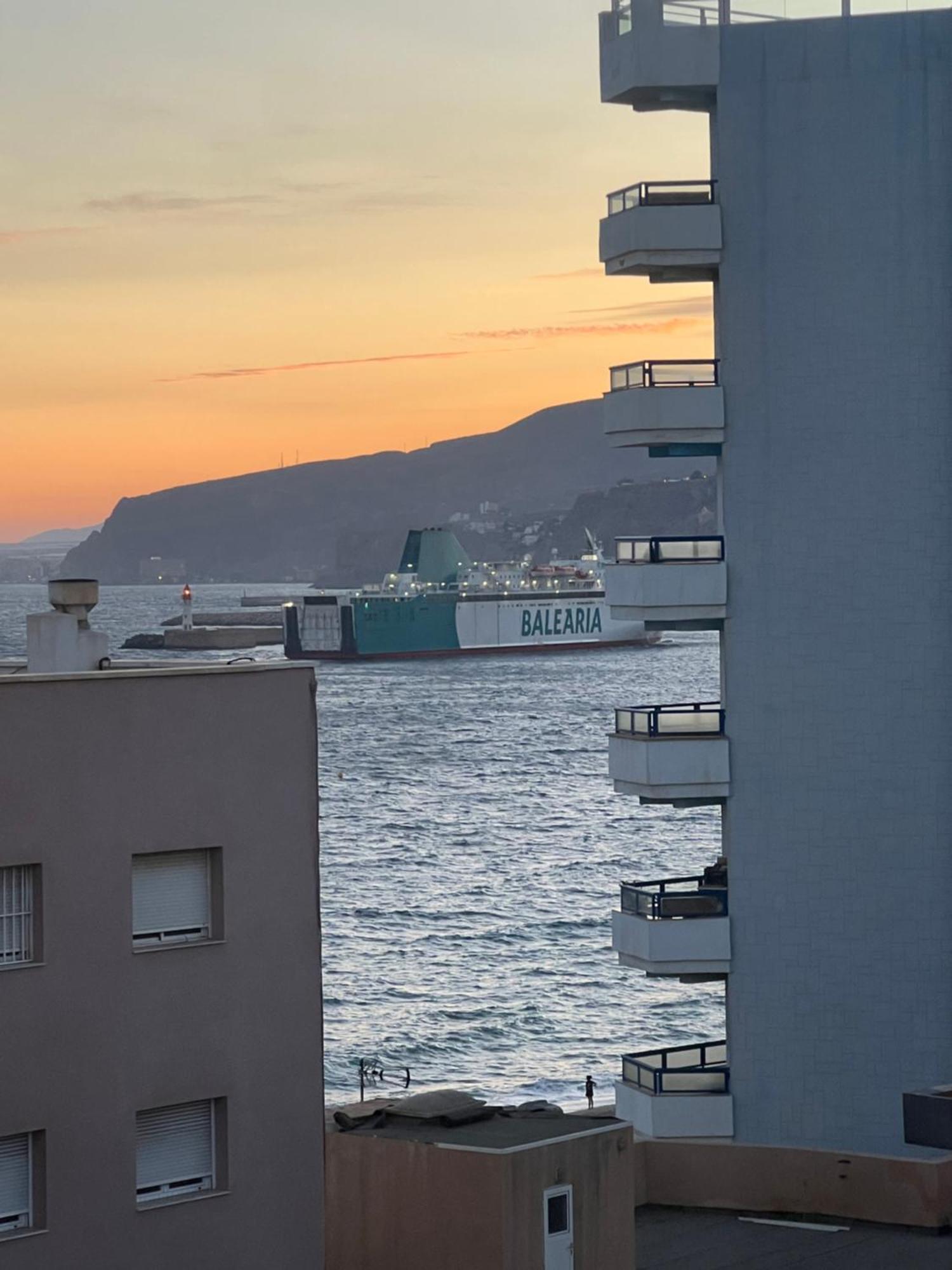 Paseo Maritimo Almeria Zapillo Daniel Dış mekan fotoğraf